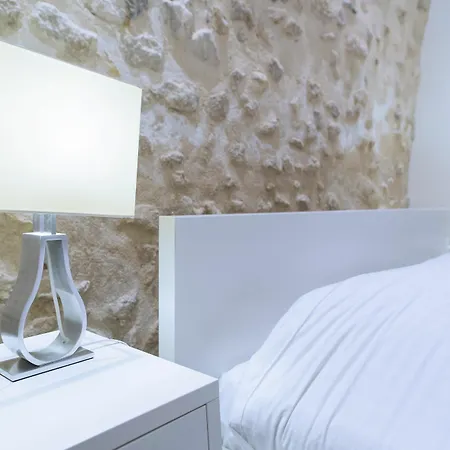 Loft Ausone 33 *
