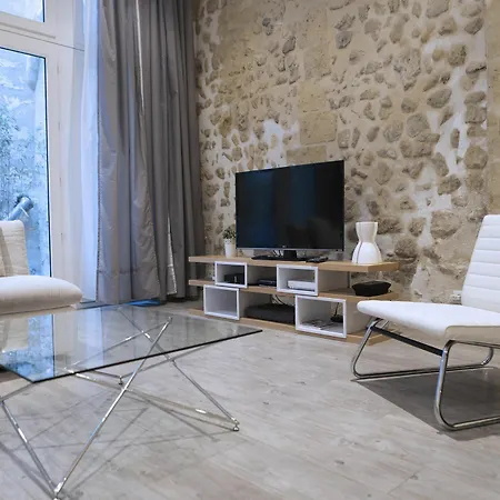 Appartement Loft Ausone 33 *